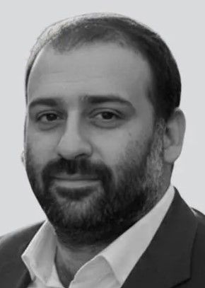 Schmitt_News's tweet image. Und wurde schon ein Haftbefehl gegen Timur Minditsch erlassen? Mit europaweiter Öffentlichkeitsfahndung?  Und wenn nicht - warum nicht?
2021 feierte @ZelenskyyUa  in Minditschs Appartement, ein paar Stockwerke höher, seinen 43. Geburtstag.
#korruption #ukraine