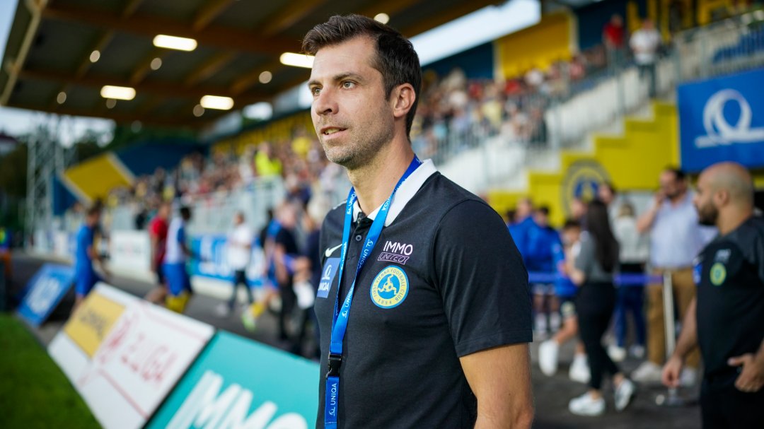 Die Vienna beendet die Zusammenarbeit mit Andreas Ivanschitz und Chefscout Stefan Manzana-Marin. 
Wir bedanken uns bei Andi und Stefan für ihren Einsatz und wünschen beiden für die Zukunft alles Gute! 💐

Mehr dazu findest du hier: brnw.ch/21wXpEj ! 📲

#ViennaFamily