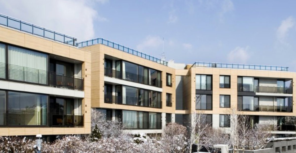 AboutMusicYT's tweet image. Wonyoung has reportedly purchased a massive luxury villa worth $10M, paid in cash.