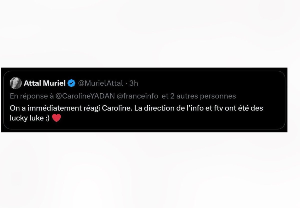 RimaHas's tweet photo. . @MurielAttal directrice de la communication répondant à son amie @CarolineYADAN . https://t.co/gPGzdVwPkY
