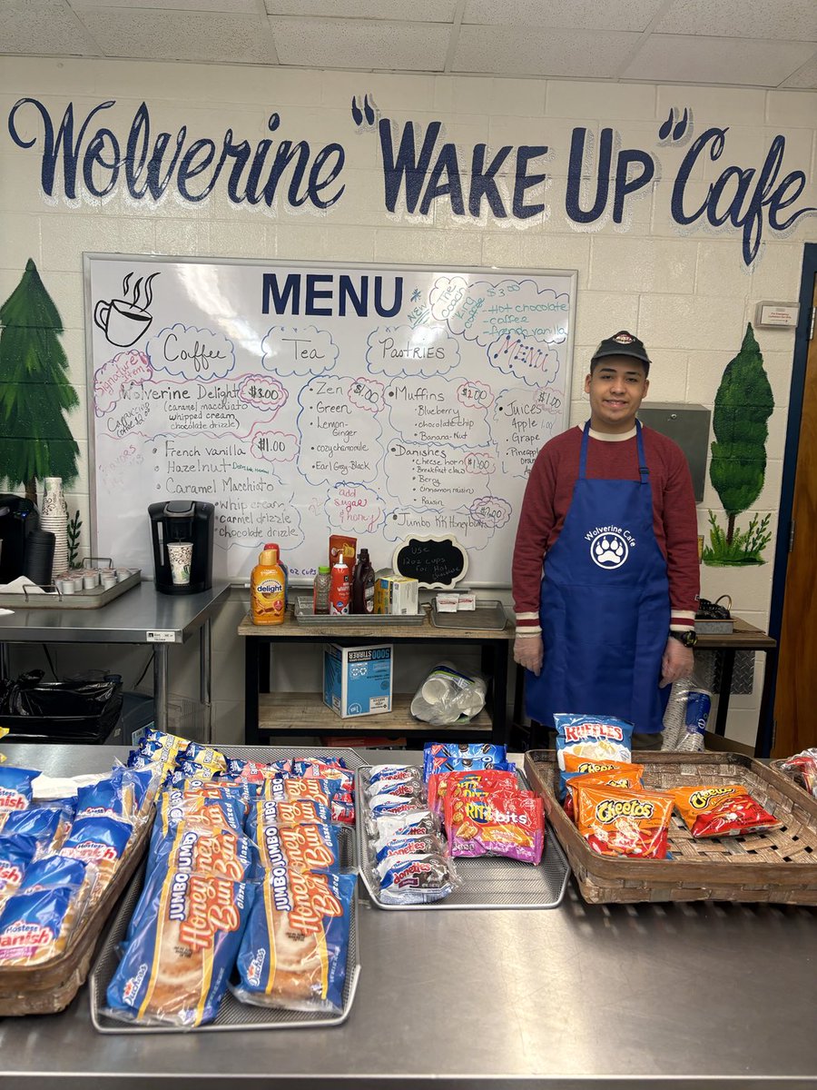 What a great way to start the day ⁦<a href="/WestoverHS/">Westoverhigh</a>⁩ at the  Wolverine Cafe!💙