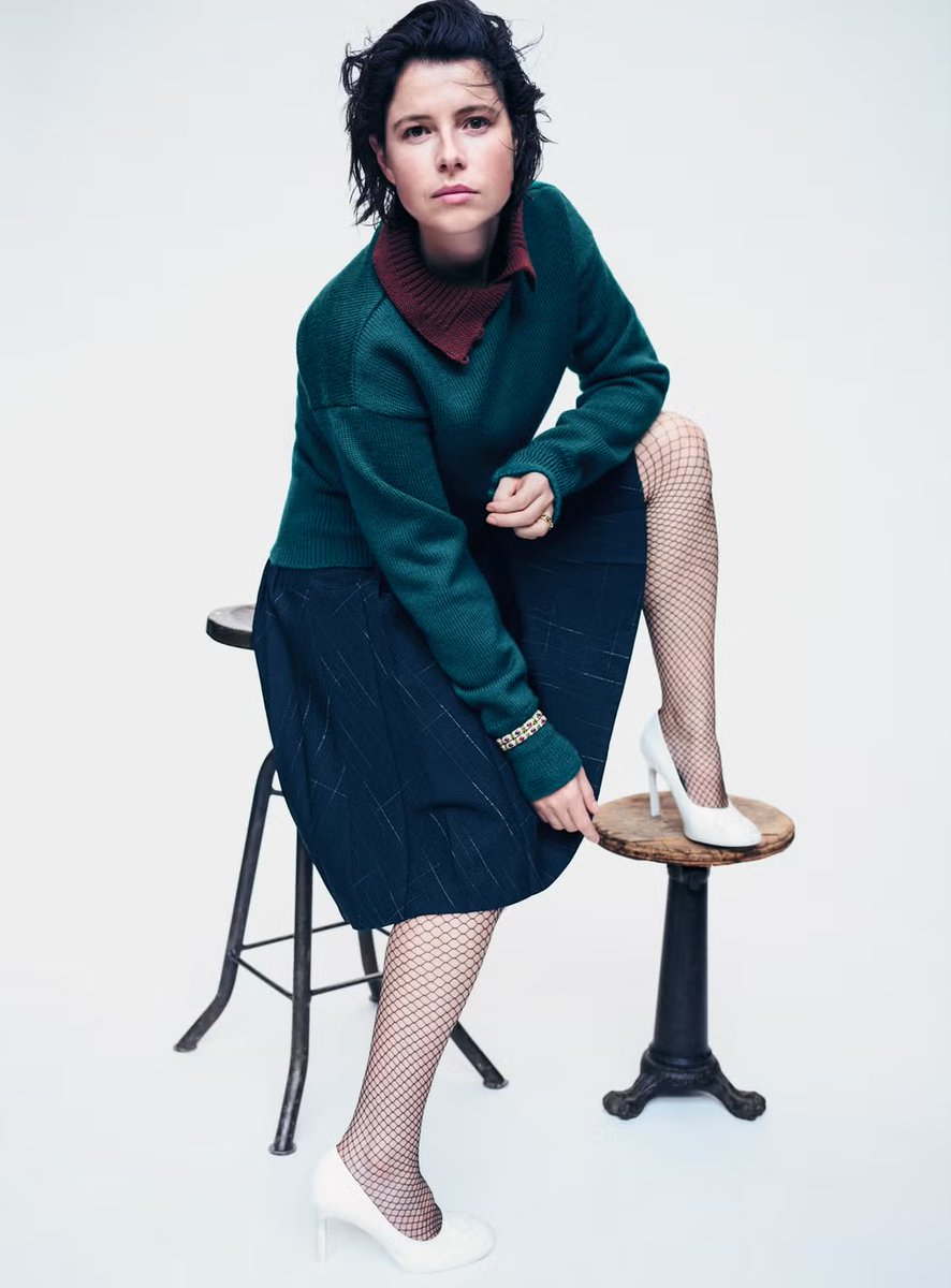 For ELLE’s Women in Hollywood issue, I talked to Jessie Buckley about doing tantric workshops with Paul Mescal (“we didn’t consummate it!”) and working with a dream coach for her role in <a href="/hamnetmovie/">Hamnet</a>: elle.com/culture/movies…