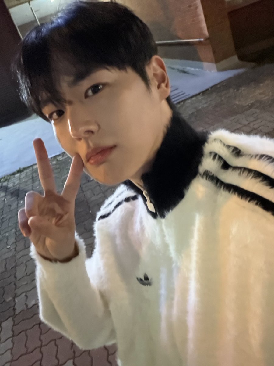 💛병찬날 병찬시💛

병찬아 생일 축하해 🎉