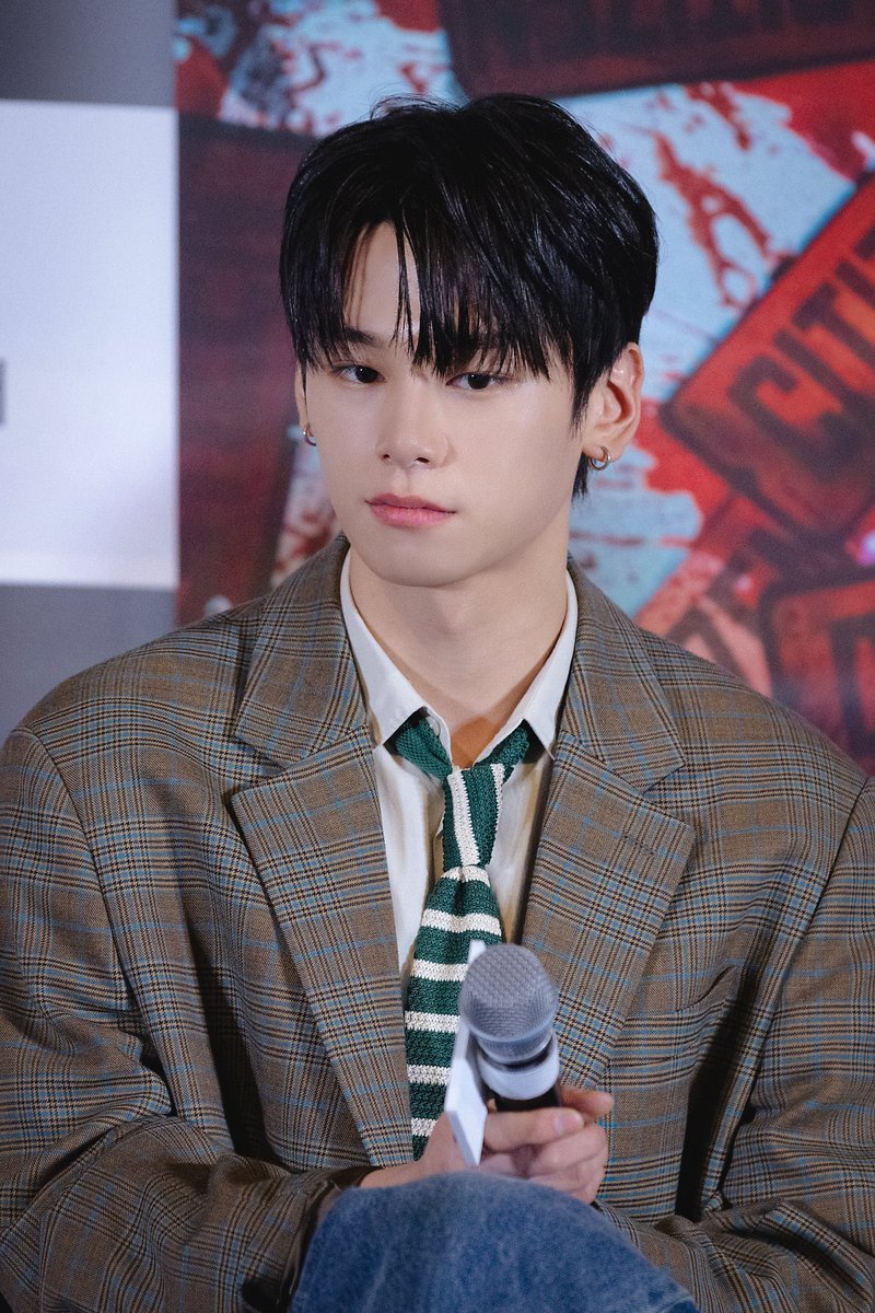 minnmeoow's tweet image. Cha WooMin’s 2025 Projects:

Study Group (TVING, Jan 2025)
Melo Movie (Netflix, Feb 2025)
Buried Hearts (SBS, Feb 2025)
Love Untangled (Netflix, Aug 2025)
Spirit Fingers (TVING, Oct 2025)

Upcoming:
#MyFavoriteEmployee (2026)
#ChargeMeUp (2026) 
#StudyGroup S2 (2026) 

#차우민