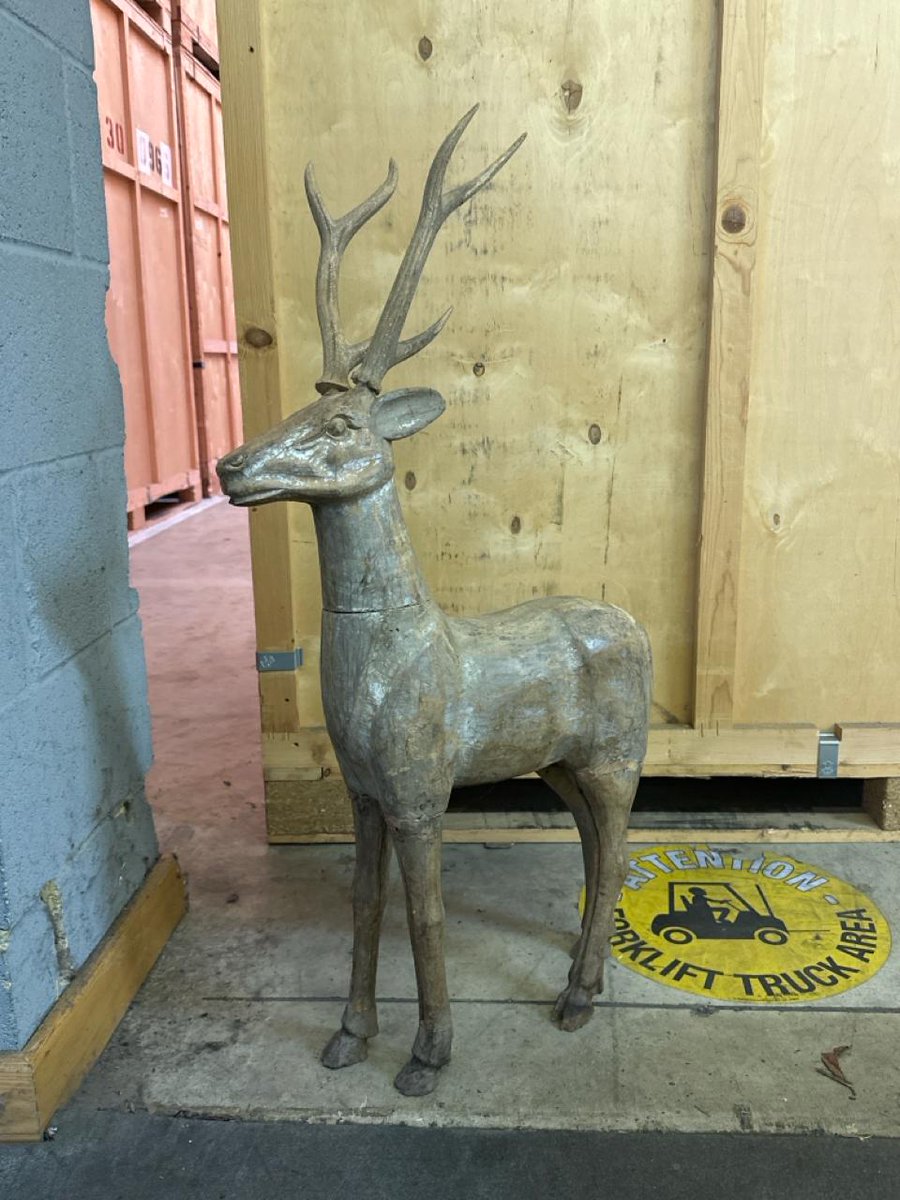 Wellers1866's tweet image. 🚨 Register to Bid 🚨

Make sure you register to bid in our upcoming ‘Unreserved Storage Units’ online timed auction, with lots closing on Tuesday, 18th November from 10:00am.

🔗auctions.wellersauctions.com/catalogue/4395…

#auction #storage #storageunit #ukauction #dontmiss #register