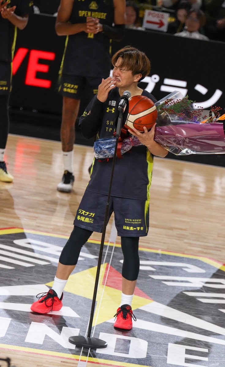 辻さんおめでとうございます🎉 2000本までよろしくお願いします！ 泣き