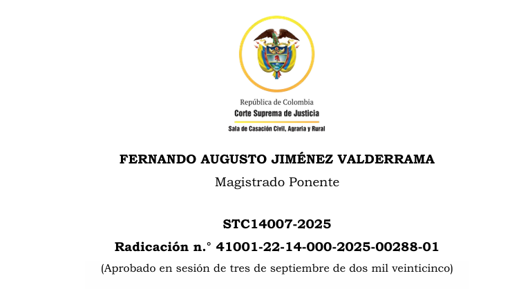 JurisprudenCol's tweet photo. Duración de la obligación alimentaria: el límite de edad de 25 años para el suministro de alimentos a los hijos que cursan estudios superiores, no es un parámetro absoluto

Esta Sala en relación con la puntual materia a sostenido lo siguiente: En este orden, inicialmente es necesario precisar que esta Corporación ha sostenido que la obligación alimentaria se extiende más allá de la mayoría de edad del beneficiario, infiriéndose los 25 años como aquella en que ya se encuentra preparado profesionalmente, empero, también ha reiterado que dicho límite «no es un parámetro absoluto» (CSJ STC, 9 sep. 2009, exp. 00144 01).

Luego, a tono con las sentencias T-285/10 y T-854/12, esta Sala señaló que «el juez no puede restringirse al hecho de si [el reclamante] rebasó los 25 años de edad, sino a analizar otras especificidades del caso particular, en tanto que, así como la obligación podría mantenerse transcurrida esa edad, podrían darse situaciones en las que tal concepto temporal no tiene la incidencia necesaria para ello» (CSJ STC6066-2018, 10 may. 2018, rad. 00102-01). Del mismo modo, que «las obligaciones que asumen los padres [en relación con los alimentos] la ha extendido (…) hasta los 25 años. Se procura dar apoyo razonable para el aprendizaje de una profesión u oficio al hijo para que proyecte su vida autónomamente hacia el futuro. Pero esta condición no puede tornarse irredimible o indefinida frente a los padres, claro, salvo discapacidades imponderables y probadas que repercuten en la inhabilitación de los alimentarios»

Portal de actualización Jurisprudencial. Solicita tu suscripción aquí 👉https://t.co/hR4jxUQIQA