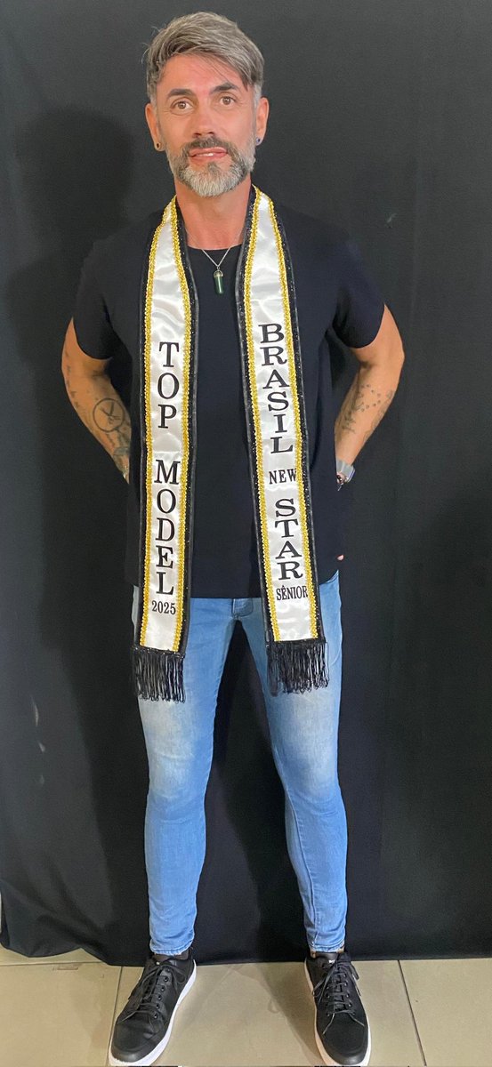 AndersonSa51569's tweet photo. Ganhadores do top model Brasil 2025. https://t.co/sIWzrkMcqW