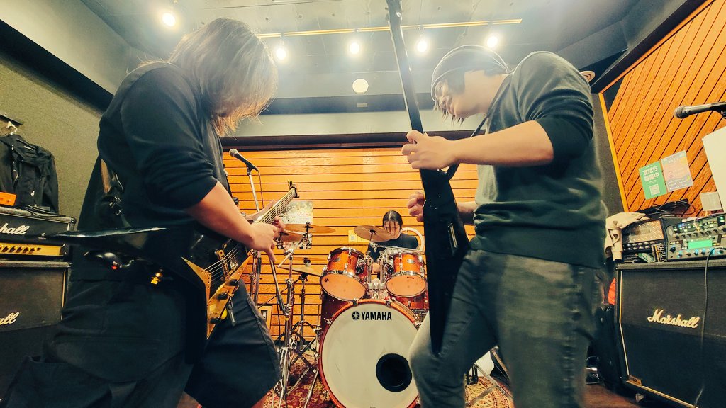 Omelas_official's tweet image. リハ完了！
Omelas年内ラストライブは今週末です！

11/16(日) 東京 吉祥寺CRESCENDO
「HISAYOSHI &amp;amp; NAOTO Birthday Event「エロエロカーニバル2025-逆襲の蠍団(B型)-」

来場チケット⏬
passmarket.yahoo.co.jp/event/show/det…

配信URL🎥⏬
premier.twitcasting.tv/c:crescendo_li…

投げ銭⏬
kichicre.thebase.in/items/117788234