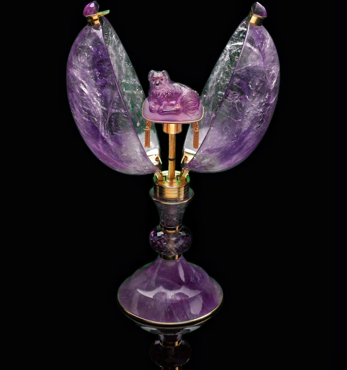 Amethyst Egg Creation with a King Charles Spaniel.

Designed by Manfred Wild.

It went on auction at Bonhams in 2014.