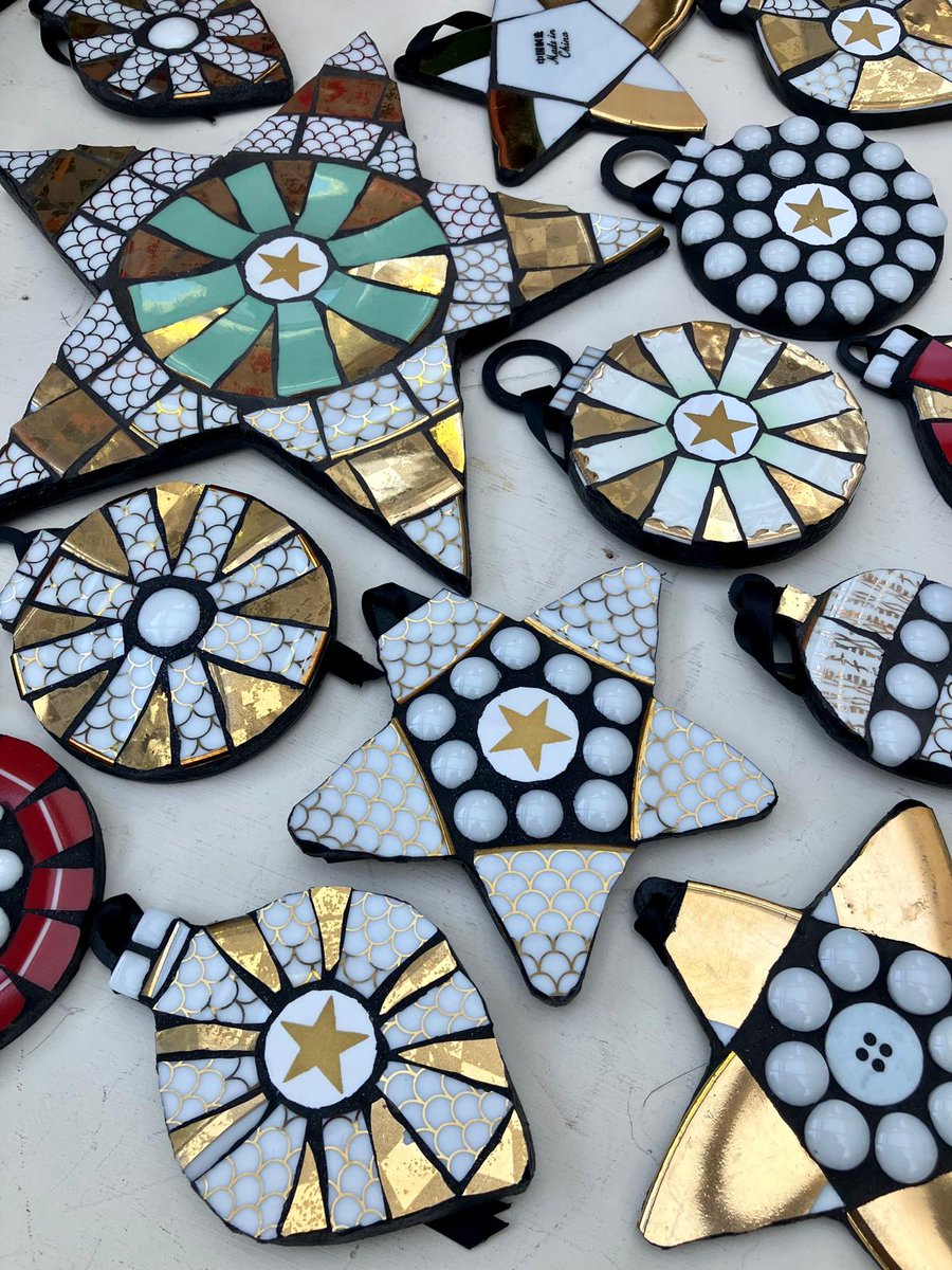 There’s a little hint of magic in The Shoreham Art Gallery. The days are getting shorter, a chill in the air and, just like that Christmas is beginning to creep into the gallery. Come and buy unique handmade gifts which will be treasured. #BuyLessBuyBetter #Shoreham #ShopLocal