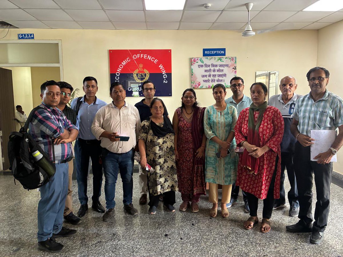 BuyersOsb's tweet image. #Misuse of Funds and Money transactions through #Hawala Abroad to USA &amp;amp; UK must be tracked down immediately. @EOWDelhi FIR 132/2025 &amp;amp; @gurgaonpolice @opsinghips @police_haryana police sitting on  4 FIRs 105/2025,219/2025, 1799/2025 why NO action against these perpetrators of…