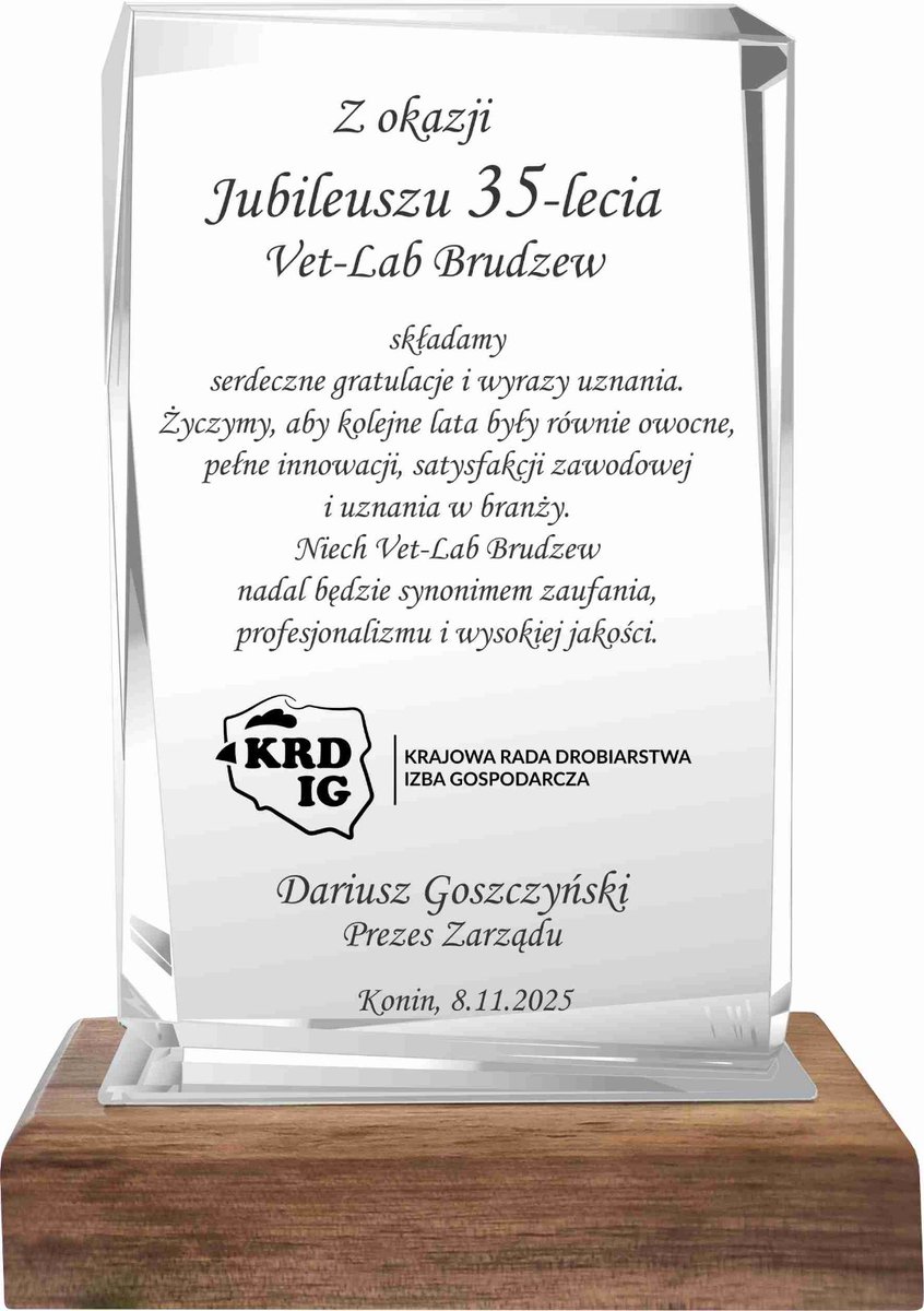 Z okazji 35-lecia działalności Vet-Lab Brudzew, 8 listopada odbyła się uroczystość, która zgromadziła przedstawicieli administracji rządowej, branży weterynaryjnej oraz nauki. W wydarzeniu uczestniczyli m. in. <a href="/StefanKrajewski/">Stefan Krajewski</a>, Minister Rolnictwa i Rozwoju Wsi <a href="/MRiRW_GOV_PL/">Ministerstwo Rolnictwa i Rozwoju Wsi</a>,
