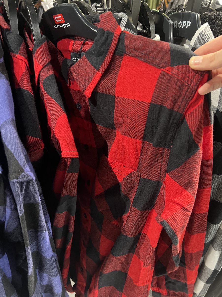 провідниця товарного вагону tweet media