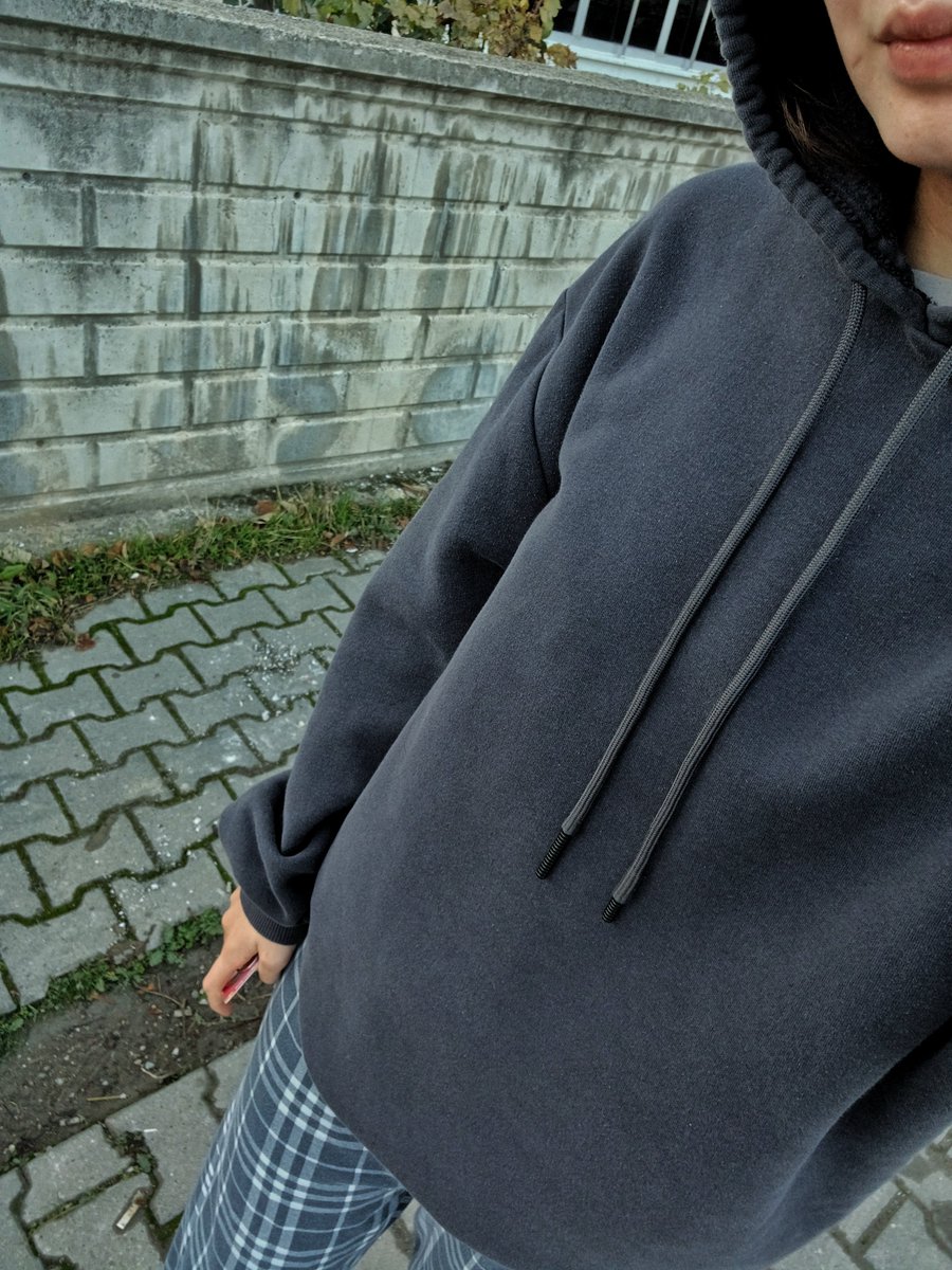 Beni beğenen beğendi diyip kendini salmış markete giden kız kombini