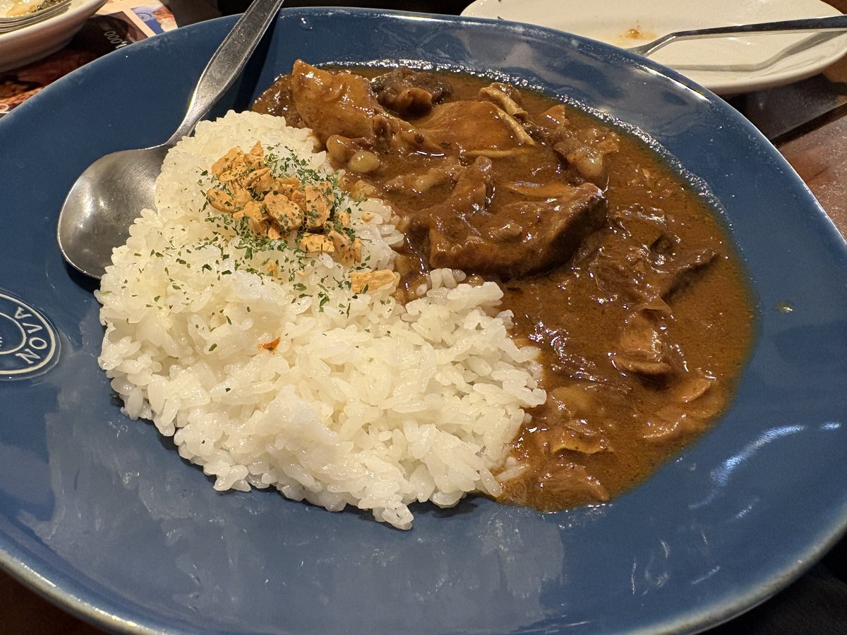 altimatecrash's tweet photo. 今日食べた牛すじカレーが美味しかった https://t.co/hC1Ba9lVCp