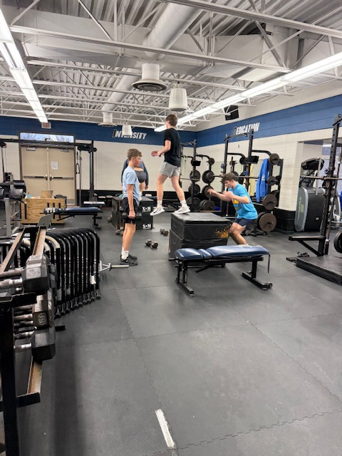 CS_Panthers's tweet image. It’s incredible to see our Central Springs students showing up, putting in the work, and filling up the weight room! The dedication, energy, and teamwork are setting the tone on and off the field.