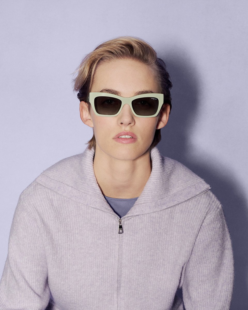 When the frame makes the look. Find them at Vogue Eyewear.
bit.ly/49l23Jv