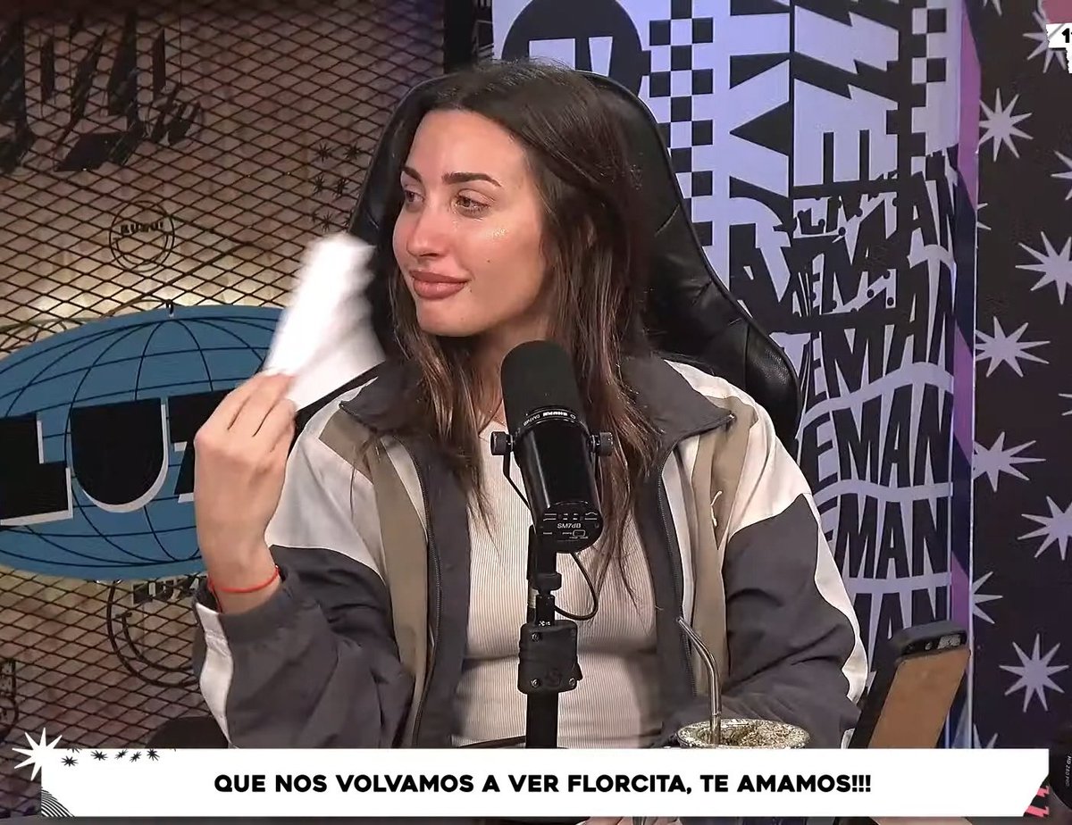Como van a homenajear al Pulpo asi y encima Nico llorando por primera vez aprox #nadiedicenada