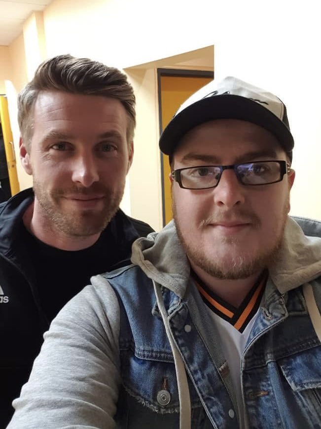 robbiexmeakin's tweet image. Welcome home, Rob! 🐺 #WWFC #Wolves