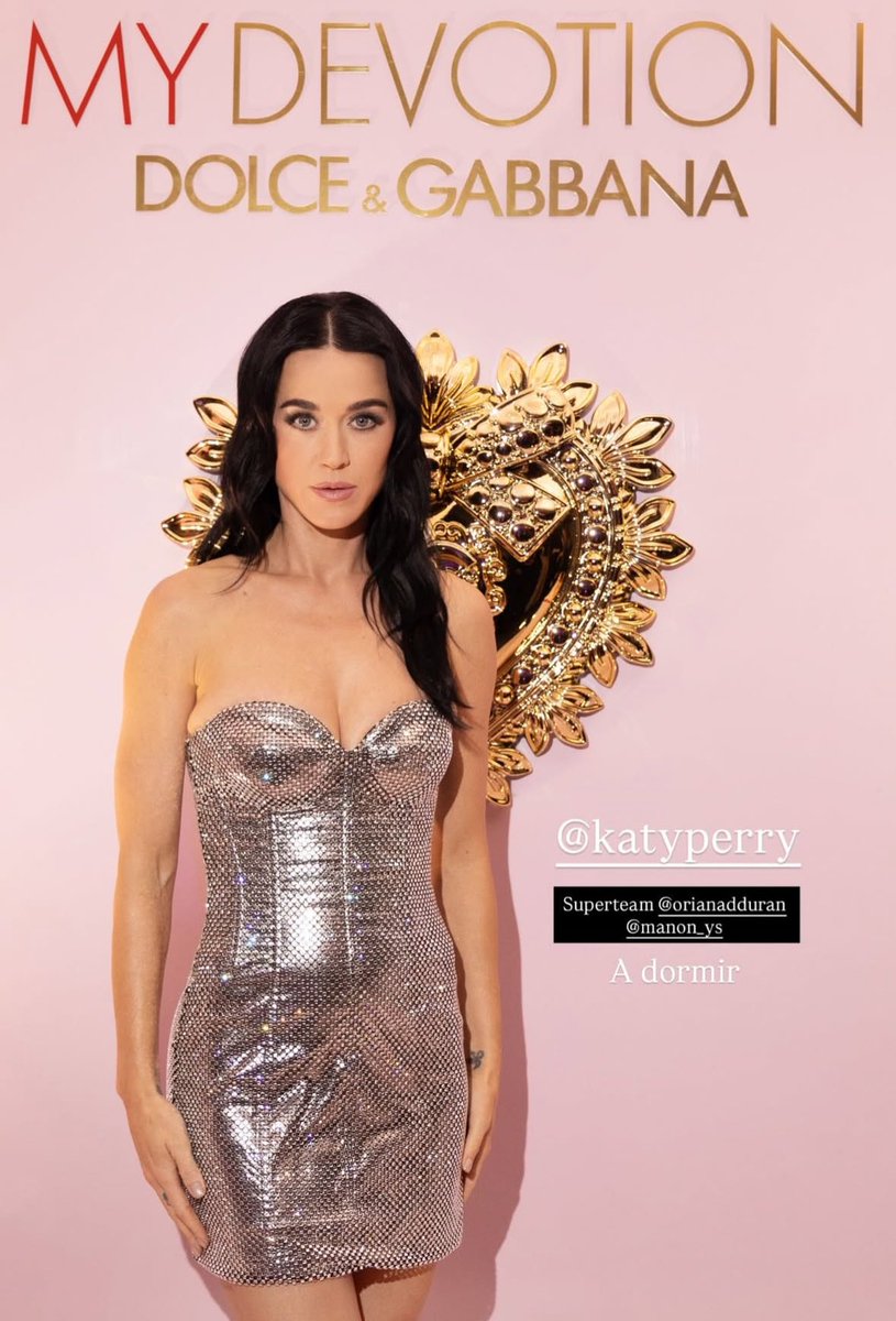 todaykatyp's tweet image. New pics of Katy Perry at the event promoted by Dolce &amp;amp; Gabbana last night in Madrid
