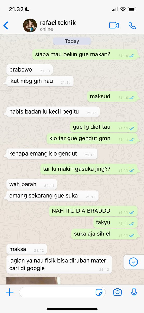 simjackey's tweet image. ael &amp;amp; naura daily chaaaatt!!!

#scorion tweet