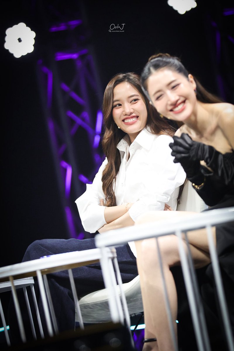 คืนนี้กำไรนุค่ะ เมนคนแรกและคนปัจจุบัน 🥹

SAROCHA AT IN THE 8IGHT
#InThe8ightxFreen
#srchafreen