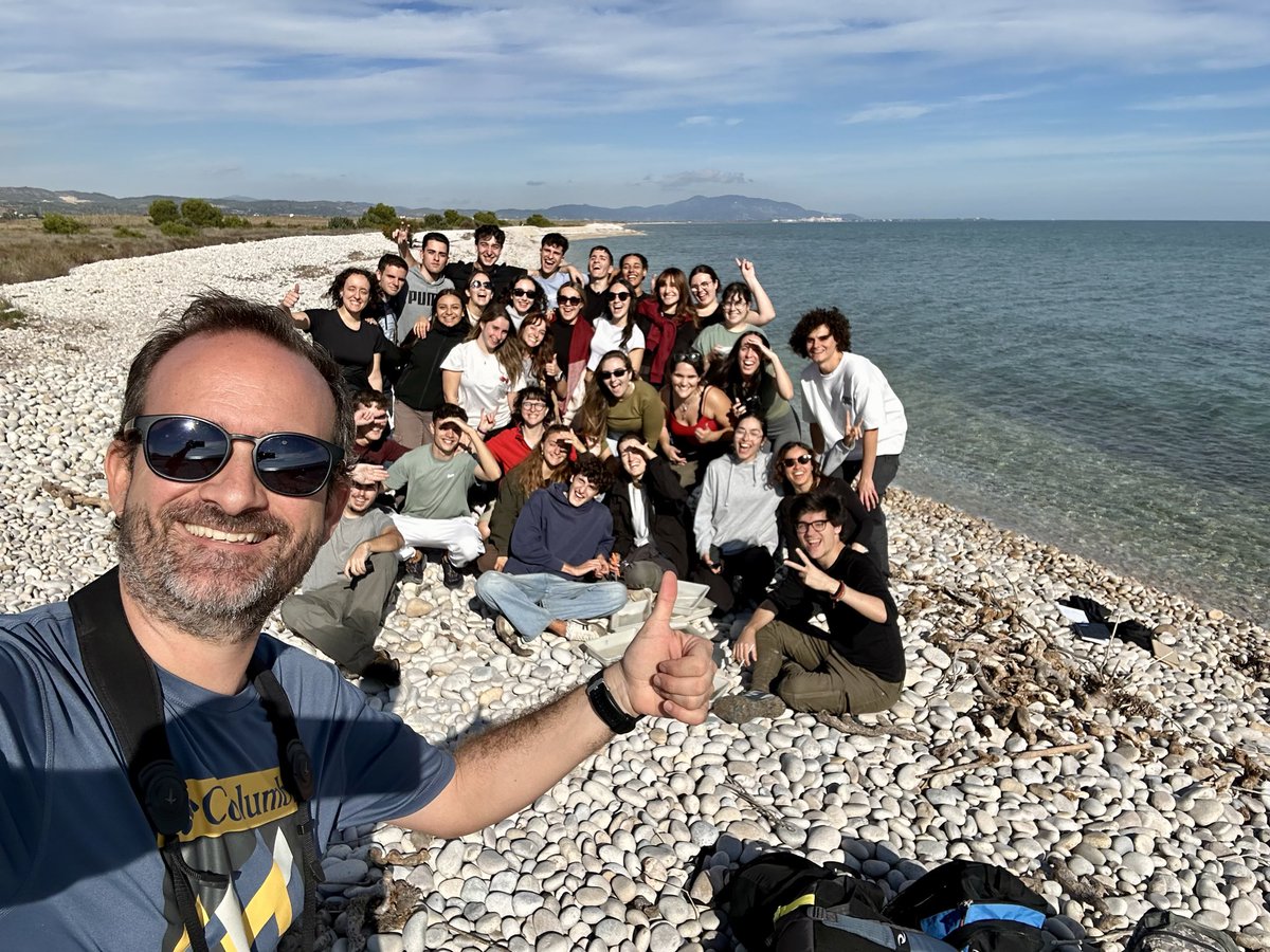 Otro curso más de prácticas con los alumnos de 3° de Ambientales en el PN del Prat de Cabanes-Torreblanca. 
Asignatura: Gestión y Conservación de Especies y Hábitats 🍀🦀🐟🦆