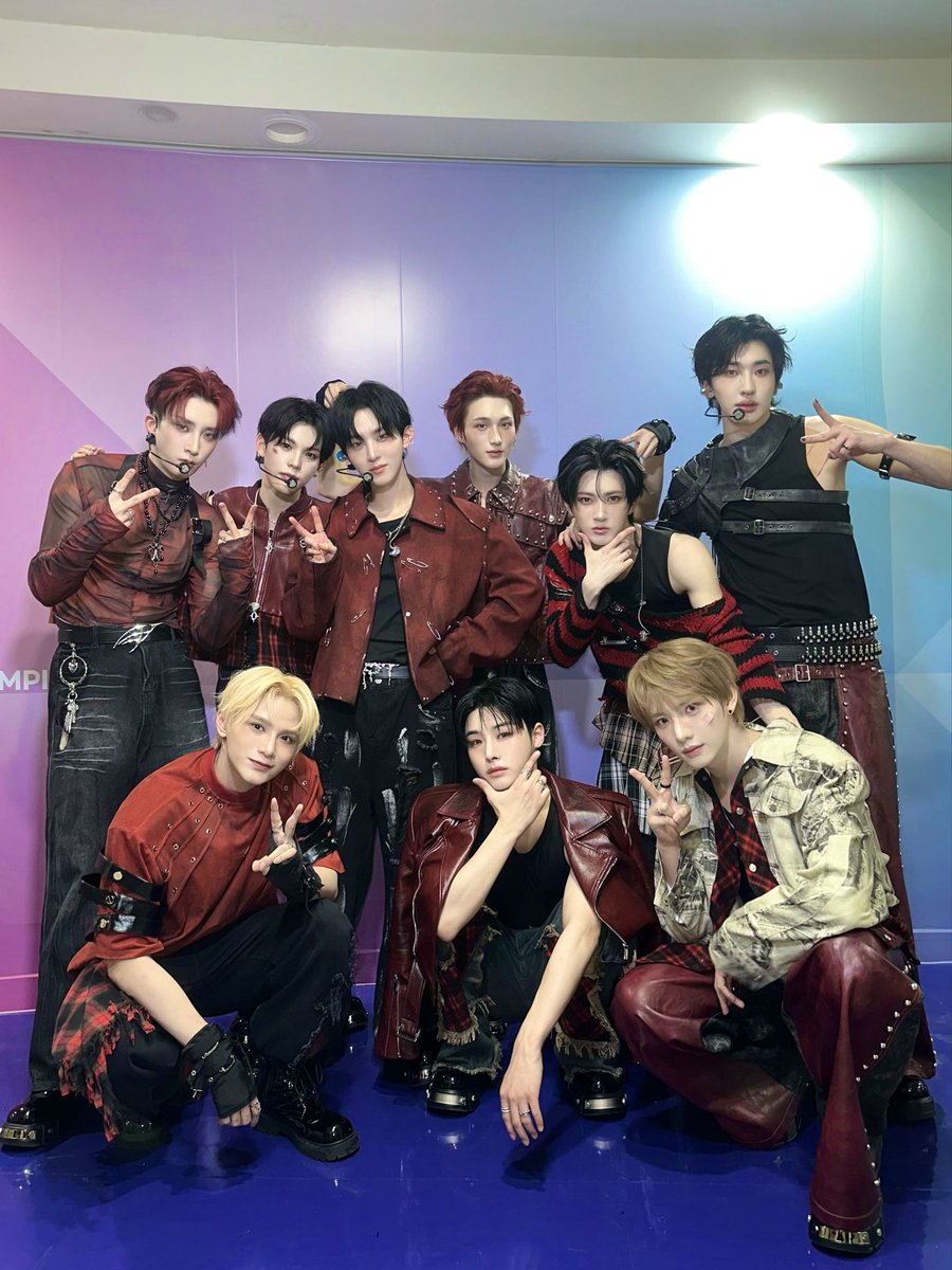 [📸] 

-251112 SHOW CHAMPION 

알리바이하다 알리바이한
쇼챔하다 쇼챔한❤️‍🔥❤️‍🔥❤️‍🔥

#XODIAC #소디엑 
#XODIAC_Alibi 
#Alibi #알리바이