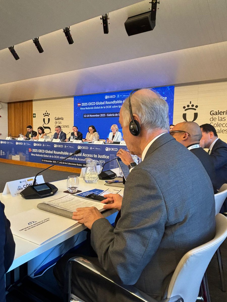 A COMJIB está presente nesta manhã na Mesa Redonda Global organizada pela OCDE e pelo Ministério da Justiça da Espanha sobre Igualdade de Acesso à Justiça. Um espaço fundamental para continuar avançando em direção a um acesso equitativo à justiça.
#AcessoÀJustiça #OCDE #COMJIB