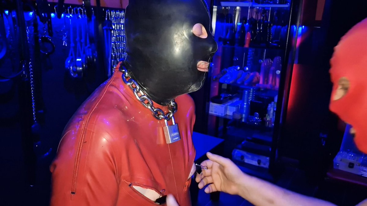XXXDerHerrXXX's tweet photo. Check out all the new videos of me working on the DoitscheSau. Extremely perverse and extremely hardcore nipple play, watch it on JFF for €4.99 a month! Videos Coming Soon! https://t.co/FqFbhLX32e