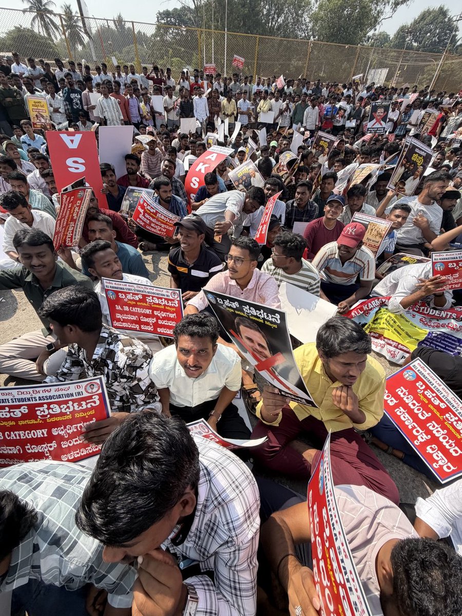 Defender tweet media