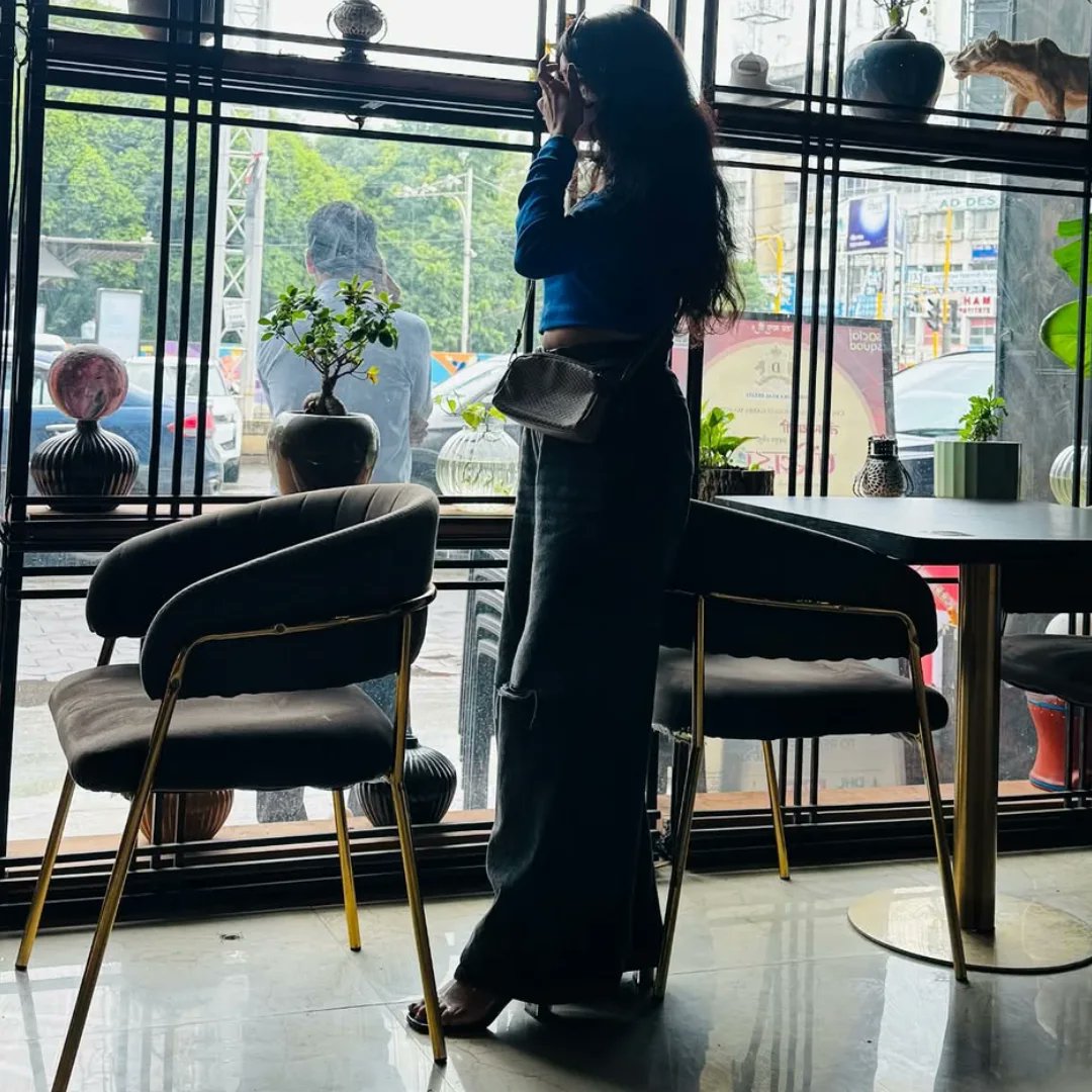 itz_Parmi's tweet image. कोई जायेतिषी का जानकार हो तो बताओ मेरी शादी होंगी या कुंवारी रहूगी😘