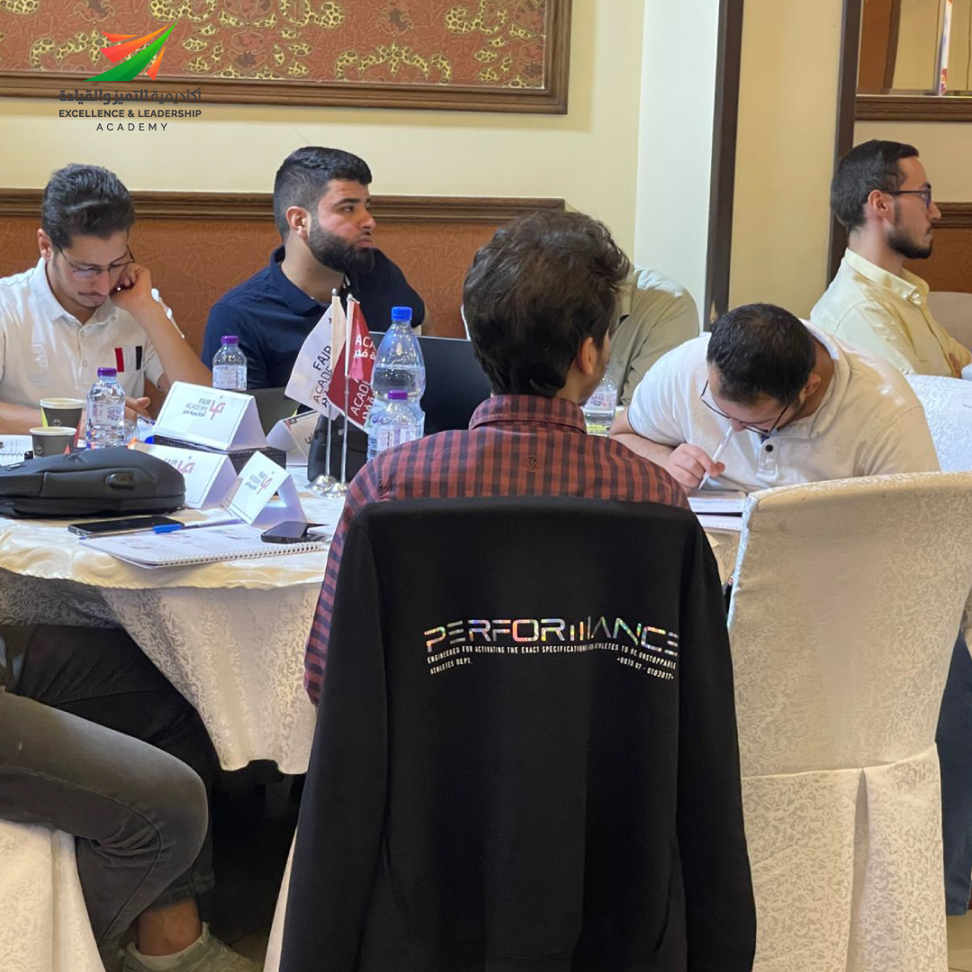 ExcellenceEal's tweet photo. تم بحمد الله تنفيذ البرنامج التدريبي المتخصص "تعزيز الإنتاجية وإنجاز المهام وفق منهجية GTD"، الذي نظمته الأكاديمية بالتعاون مع أكاديمية فجر، يوم السبت 25 أكتوبر 2025م، بواقع 8 ساعات تدريبية مكثفة، وبمشاركة نحو 60 متدربًا ومتدربة من فئة الشباب الجامعيين https://t.co/eEqvl1kR0n