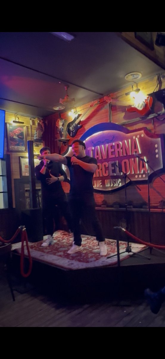 renft721 tweet media