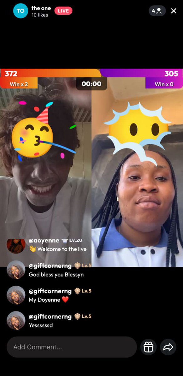 creatlie's tweet image. Everywhere first blurr 🤣 (Check the last slide in the comment)

Some captured expressions from the ongoing LIVE battle, Rumble 31. 

Which slide is your favourite? 

#creatlieapp #creativecommunity #livemoment