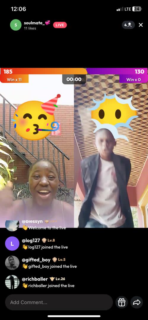 creatlie's tweet image. Everywhere first blurr 🤣 (Check the last slide in the comment)

Some captured expressions from the ongoing LIVE battle, Rumble 31. 

Which slide is your favourite? 

#creatlieapp #creativecommunity #livemoment