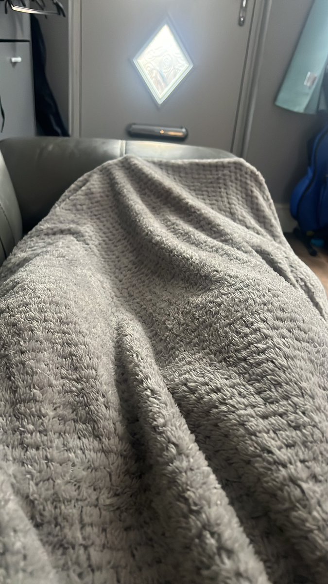 GorillaManFitn1's tweet image. I am cancelling todays and tomorrows sessions as I was throwing up last night and I need 48 hours of being clear at home before I can be with anyone.

Poppy started the sick bug of on friday night and saturday morming and then katie was being sick monday night🙁🤢 #sicknessbug