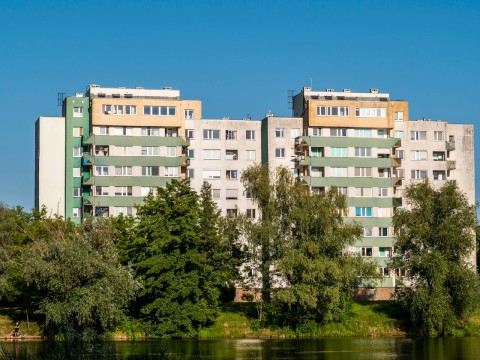 jplarger's tweet image. #immobilier Arrêtons le #massacre avec le #DPE ...
🚨 quand la #rénovationénergétique est contre productive !!! 
👉Une #injustice #patrimoniale et #sociale ...
nlto.fr/arretons-le-ma… @MiguelLima78 @DemersonUNPI @Rostimmo @mtwit75 @FanchonNorbert