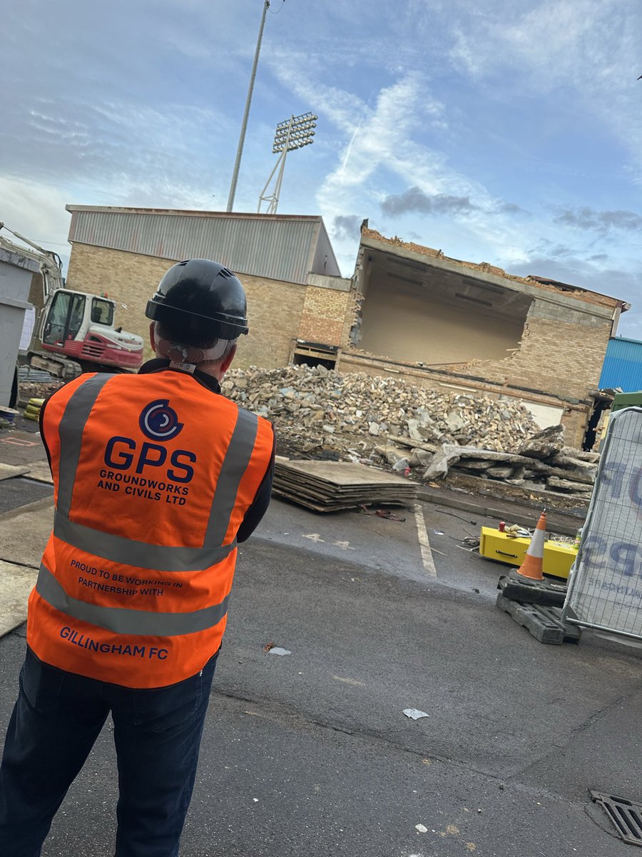 Joe Comper tweet media