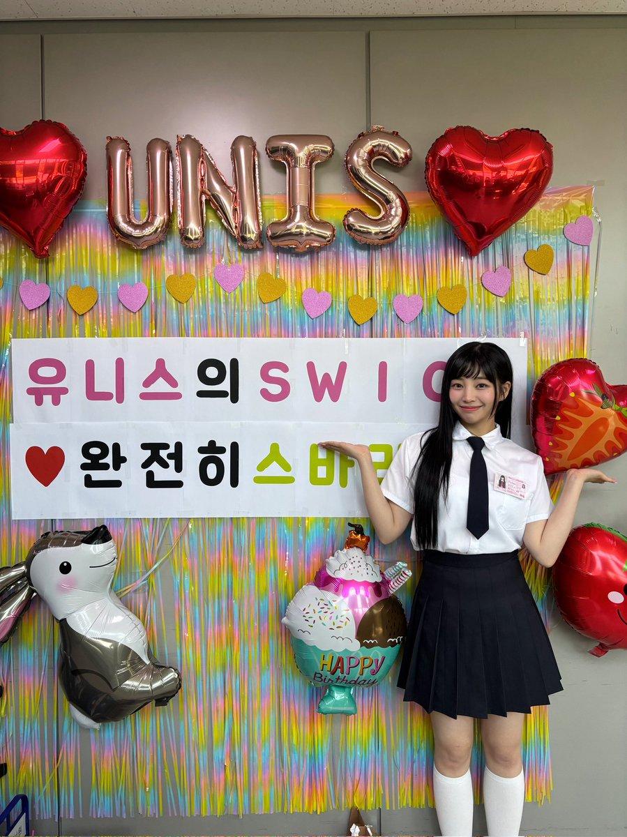 despite being such a shitty music show and sabotaging our girls multiple times, i will always be thankful to the crew members who cherished our mc nana and showered her with the affection that they could ever give 🫂

good riddance, the show. you will not be missed here 😚