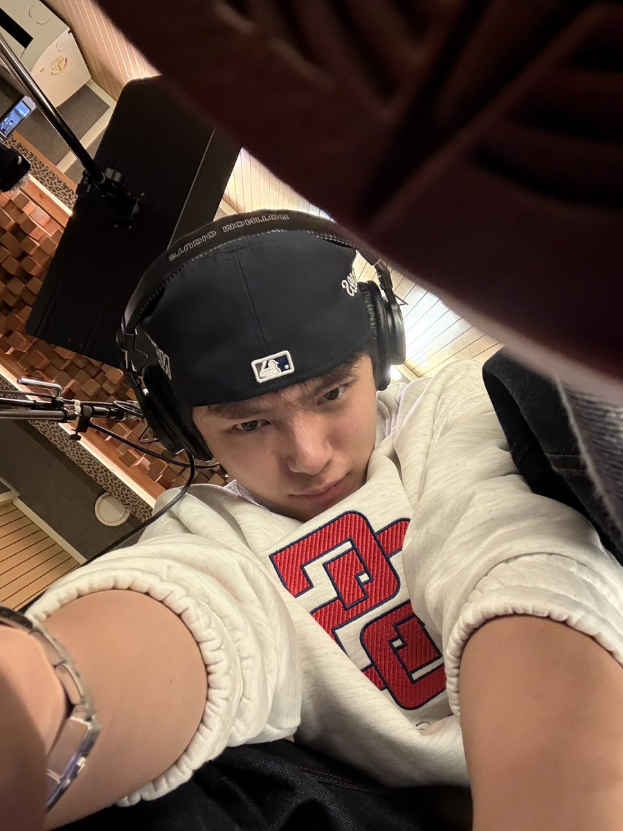 🌰 (@10topx10top) on Twitter photo 