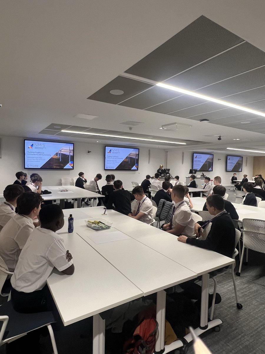 invacadTech's tweet image. Our S2/3 Engineers are excited and ready to get underway with the Turbine Taskforce Competition ♻️ @NMIS_group @RAEngNews @invacad