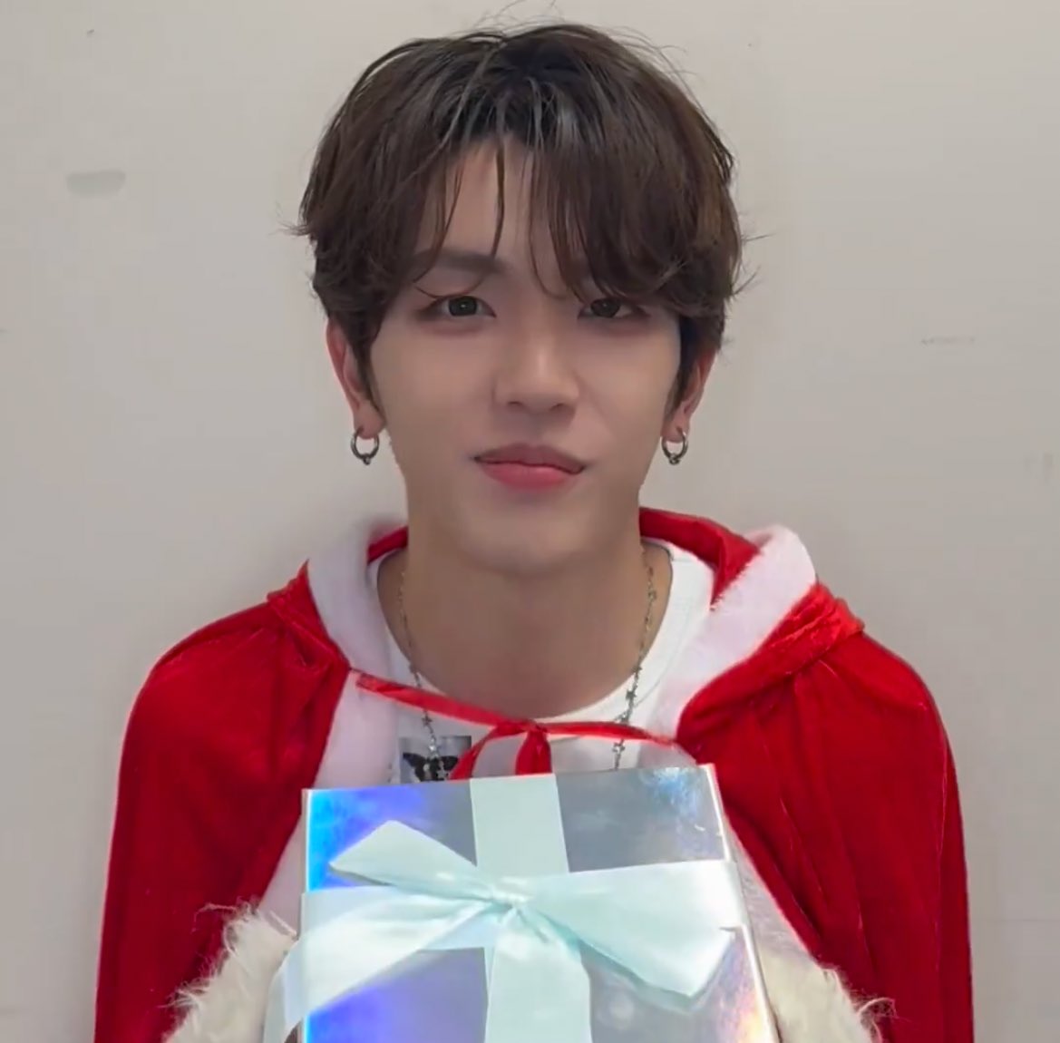 ヘアメ似合っててかわよい( ᵕ̩̩ ᵕ )