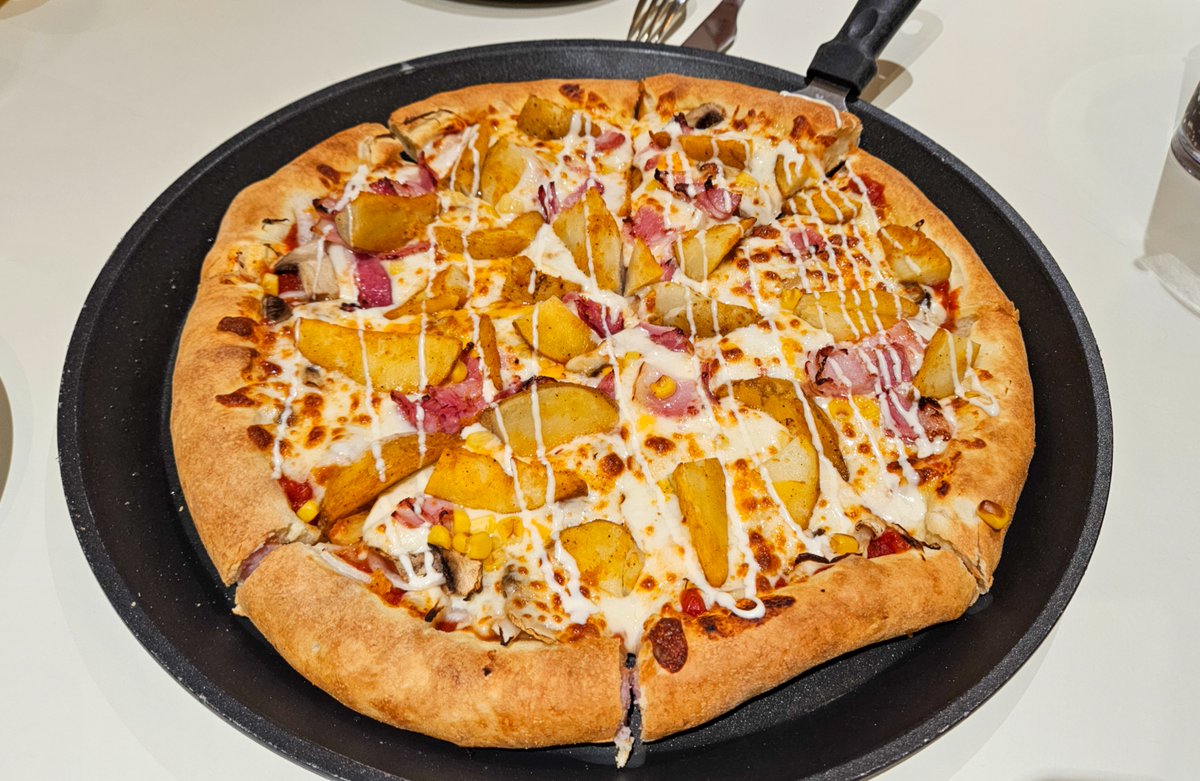 littlerabit9709's tweet image. 부활기념 즉시 이재모피자 먹방