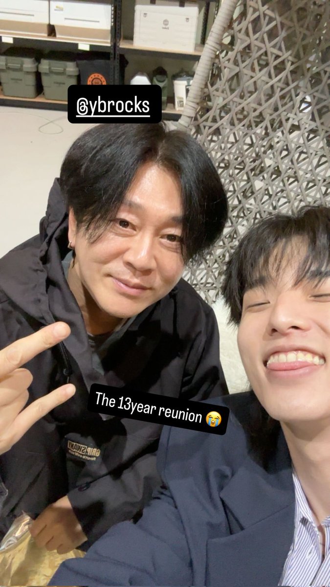 _dalhada's tweet image. 내심 둘이 만났으면 하고 바랐는데 만났어😭