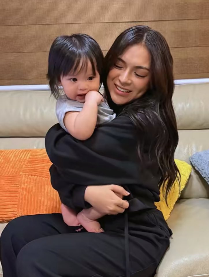 tulipsmb's tweet image. pamilyadong tao na, kinekerengkeng po pa☺️

#Mikbrent