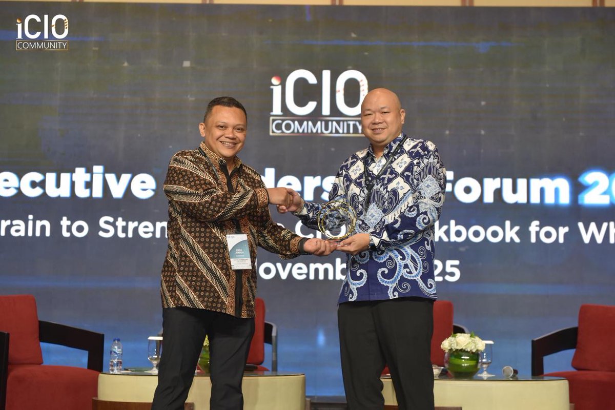 OceanBaseDB's tweet image. Honored to join the #iCIO Conference &amp;amp; Awards in Jakarta! 🇮🇩 
Our team shared how #OceanBase helps CIOs cut data infra costs without sacrificing resilience &amp;amp; gain better operational insights. 📊 
Great event, thanks @iCIOCommunity &amp;amp; @bisnisindgroup!