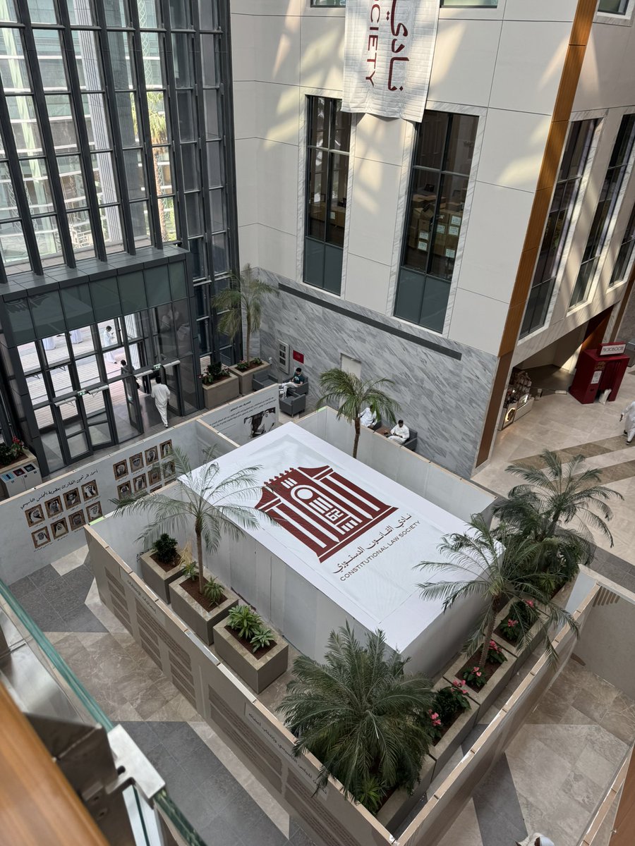 نادي القانون الدستوري مبدعين <a href="/conlaw_soc/">نادي القانون الدستوري</a> ⚖️