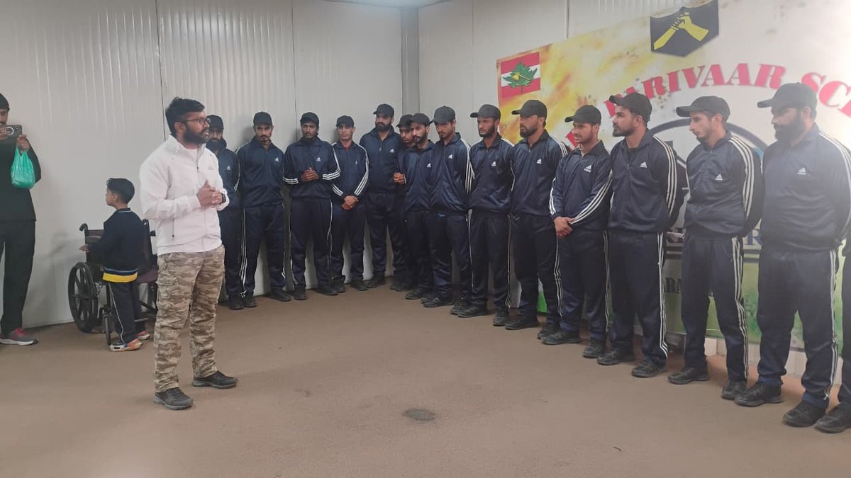 Dagger Parivaar School tweet media